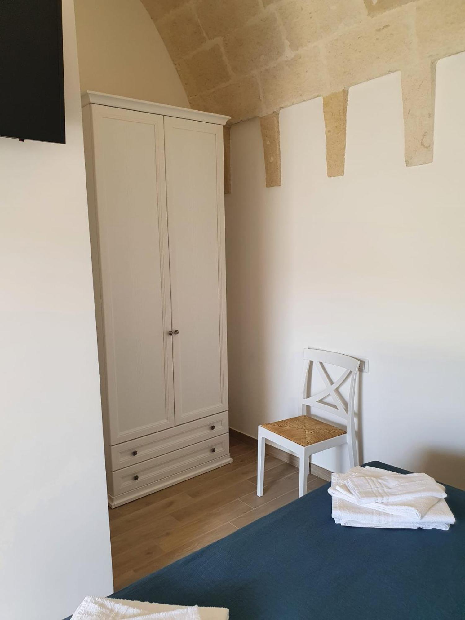 Masseria Strada Agriturismo 吉诺萨 外观 照片