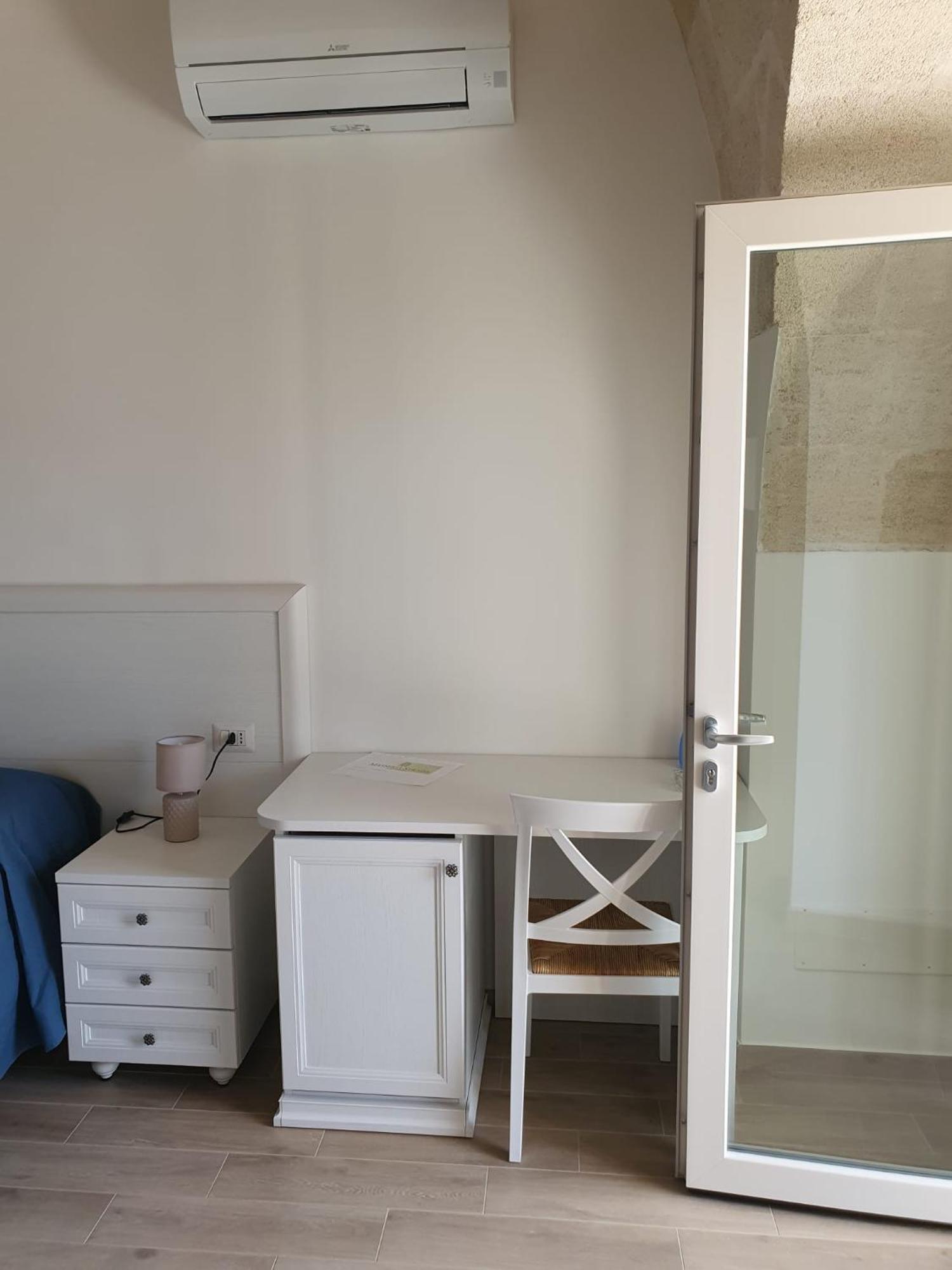 Masseria Strada Agriturismo 吉诺萨 外观 照片