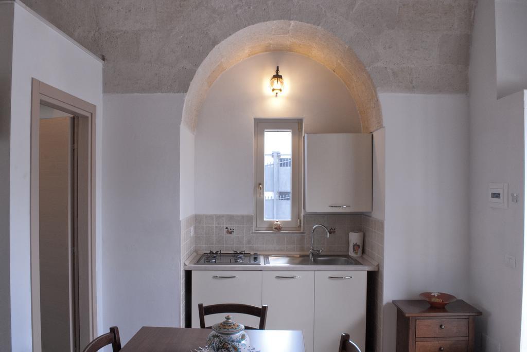 Masseria Strada Agriturismo 吉诺萨 客房 照片